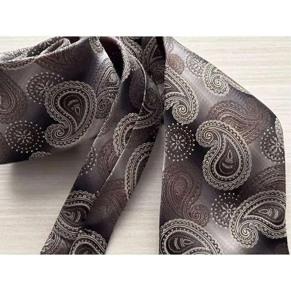 Covington Polyester Paisley Tie